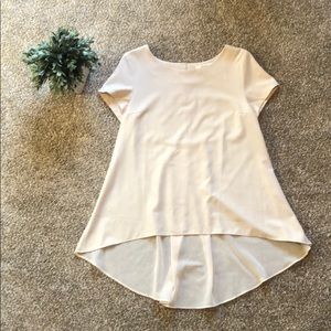 Umgee Cream High Low Top